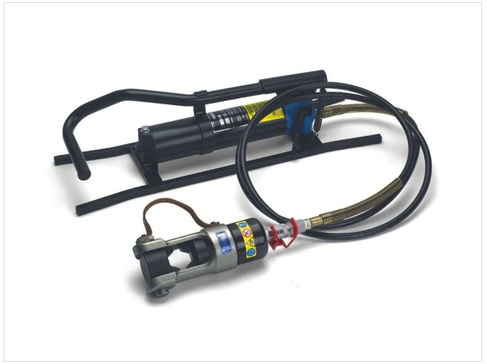 意大利 cembre森布尔   液压机   CPU1230-3D