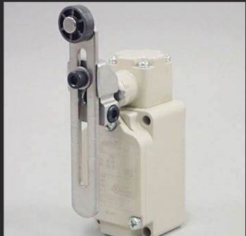 AZBIL山武限位开关1LS-J553详询  关15908970566