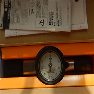 TOHNICHI 东日表盘式扭力扳手CDB100NX15D-S青岛平山技研刘15621198049