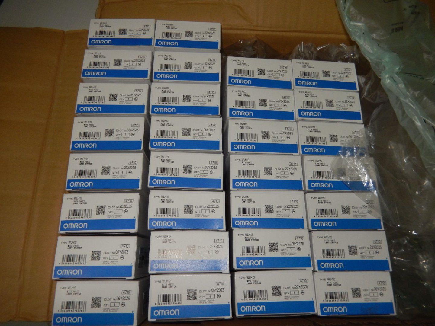 日本OMRON欧姆龙WLH1限位开关行程开关