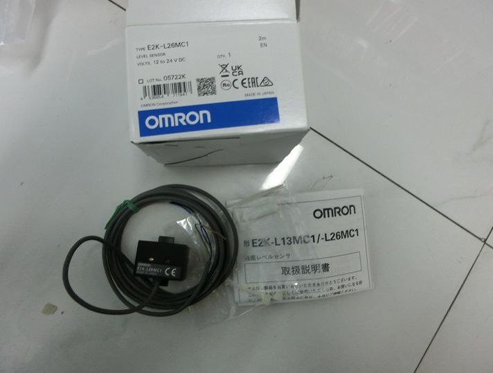 日本OMRON欧姆龙E2K-L26MC1 2M液位传感器