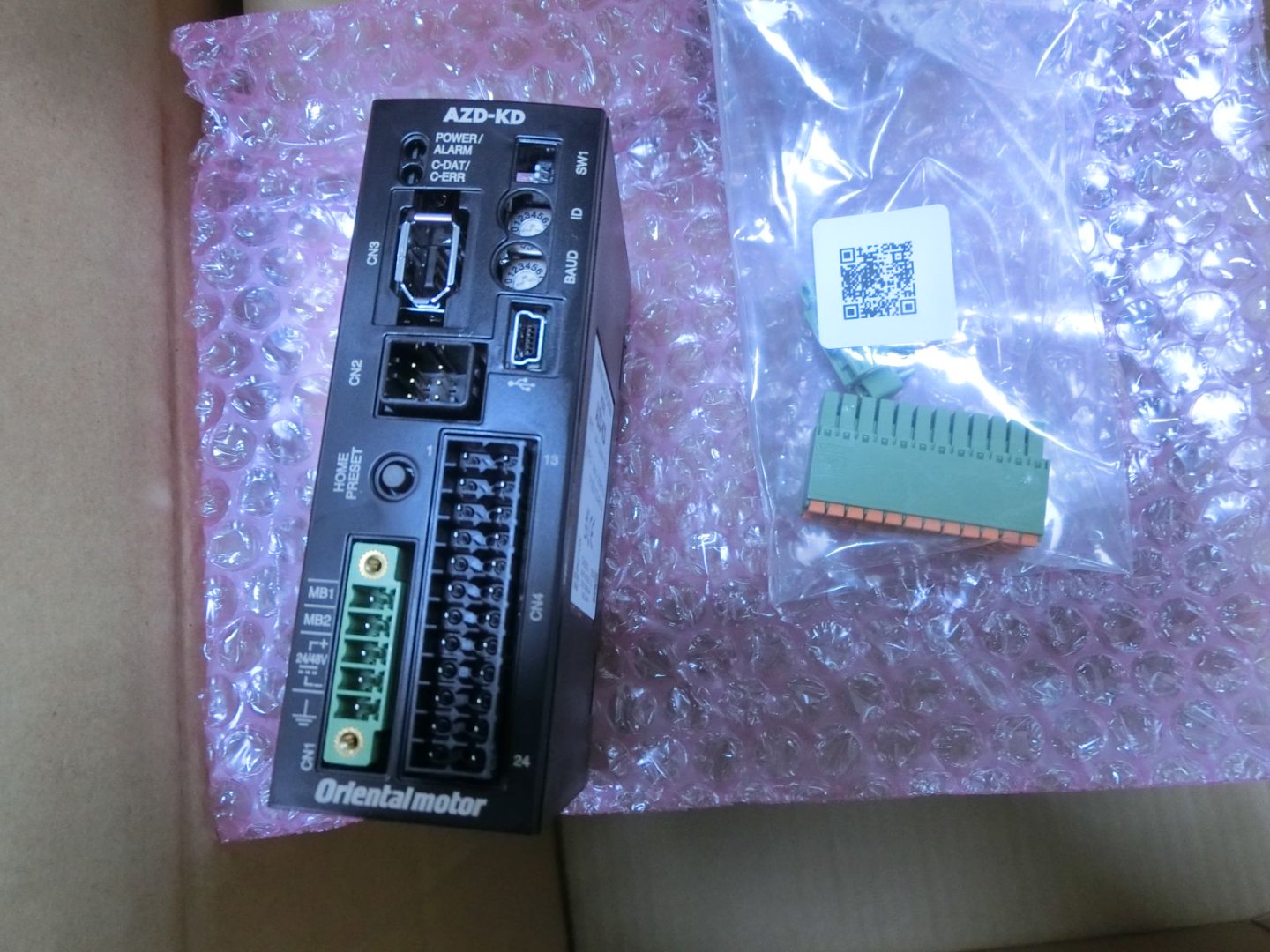 Oriental Motor东方马达AZD-KD驱动器 李:157*1387*6121