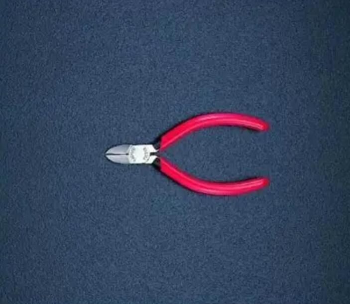 日本ESCO喜一EA535MB-125精密斜口钳 李:157*1387*6121