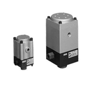 SR气动泵SR10020D-A2青岛平山技研刘156-21198049