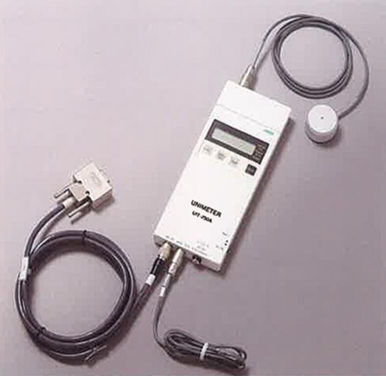 UIT-250A.jpg